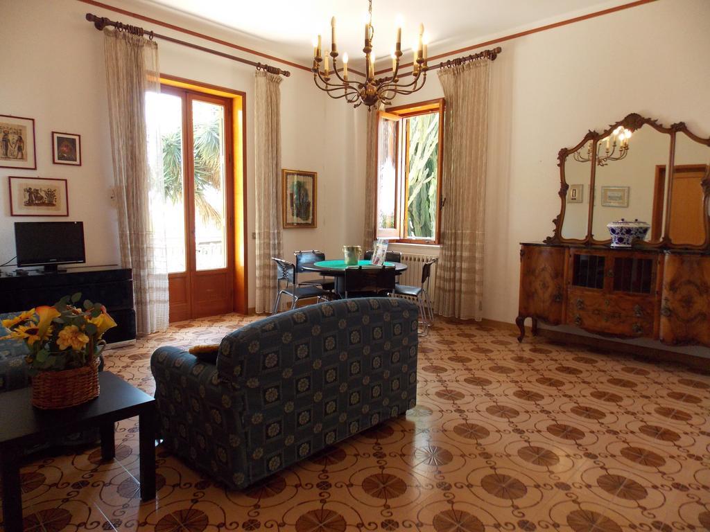 Holiday Home Mediterraneo Marsala Oda fotoğraf